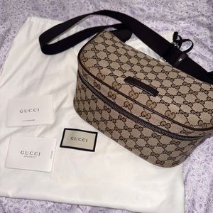 Gucci Fanny pack ❌(Sold)❌